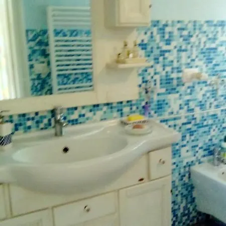 Апартаменты Apartment With One Bedroom In Cesenatico With Enclosed Garden And Wifi 1 Km From The Beach Чезенатико